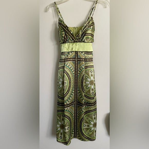 Empire Waisted Chartreuse Satin Mod Dress Sash Belt Adjustable Straps Sz 3/4 - Picture 3 of 9